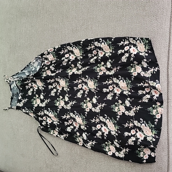 Sundress - Picture 1 of 2